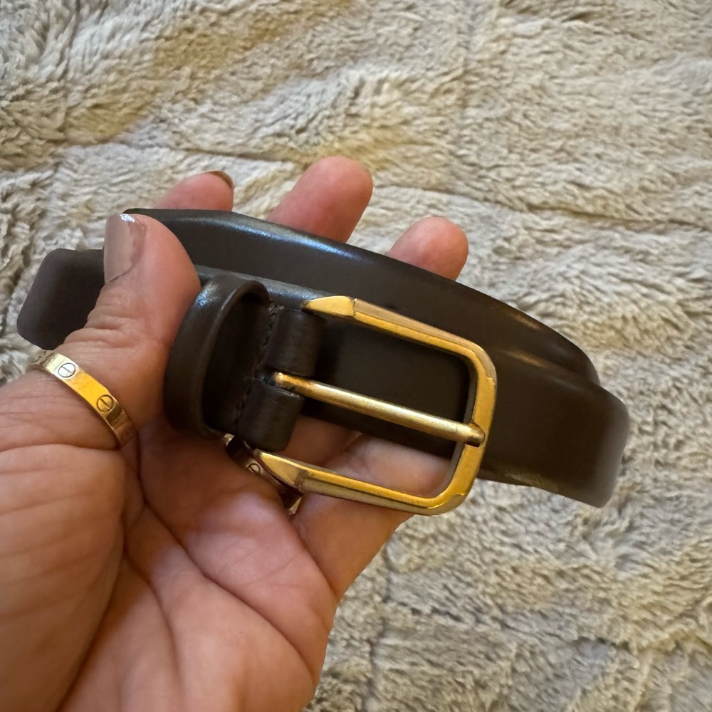Men's Black Leather Belt with Gold Buckle - Picture 1 of 6